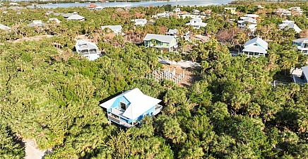 564 Coral Cir , Captiva 33924, FL