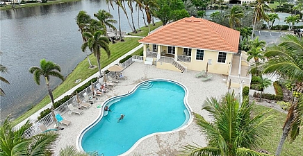 20051 Sanibel View Cir 303, Fort Myers 33908, FL