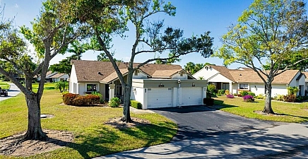 1755 Augusta Dr , Fort Myers 33907, FL