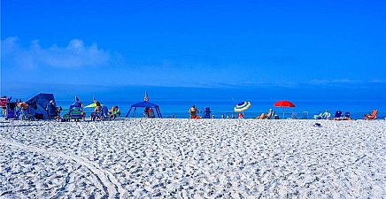 533 98th Ave N , Naples 34108, FL