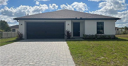 144 Blackstone Dr , Fort Myers 33913, FL