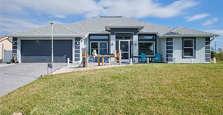 1927 Ne 18th Ave , Cape Coral 33909, FL