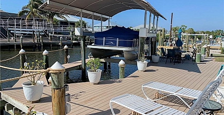 11580 Dogwood Ln , Fort Myers Beach 33931, FL