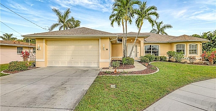 4418 N Gulf Cir , North Fort Myers 33903, FL