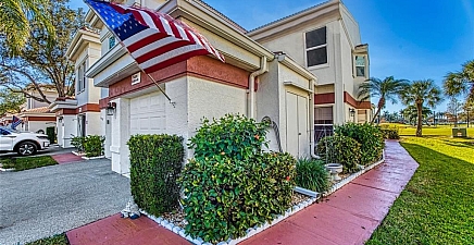 13180 Oakmont Dr 2, Fort Myers 33907, FL