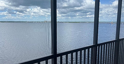 1900 Virginia Ave 902, Fort Myers 33901, FL