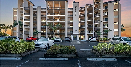 3458 Hancock Bridge Pkwy 141, North Fort Myers 33903, FL