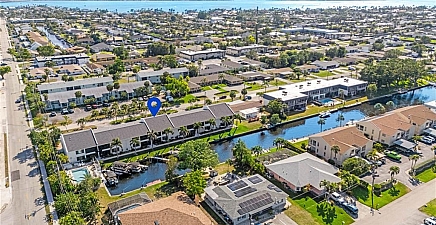 4904 Vincennes St 201, Cape Coral 33904, FL