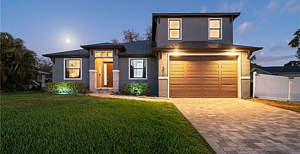 1972 Indian Creek Dr , North Fort Myers 33917, FL