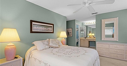 8101 S Woods Cir 12, Fort Myers 33919, FL