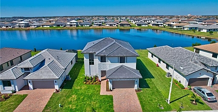 5007 Ofanto Ln , Ave Maria 34142, FL