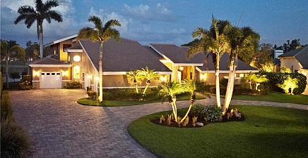 15801 Kilmarnock Dr , Fort Myers 33912, FL