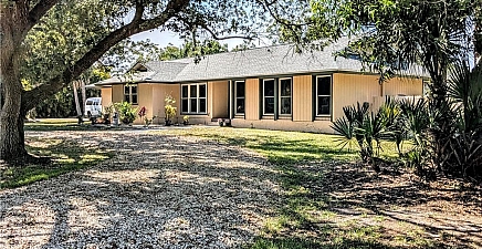 3695 Hyde Park Ct , Fort Myers 33908, FL