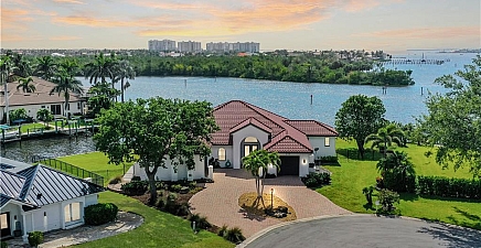 866 Cal Cove Dr , Fort Myers 33919, FL