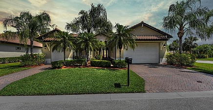 10117 Avalon Lake Cir , Fort Myers 33913, FL