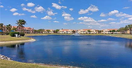 1865 Concordia Lake Cir 407, Cape Coral 33909, FL