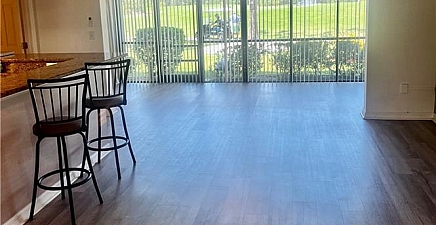 5765 Trailwinds Dr 115, Fort Myers 33907, FL