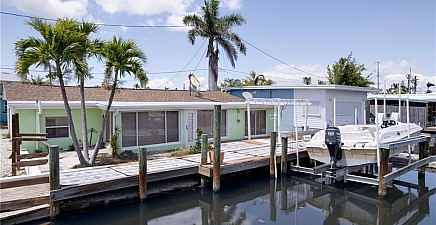 2647 Pine St , Matlacha 33993, FL