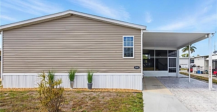 5151 Forest Park Dr , North Fort Myers 33917, FL