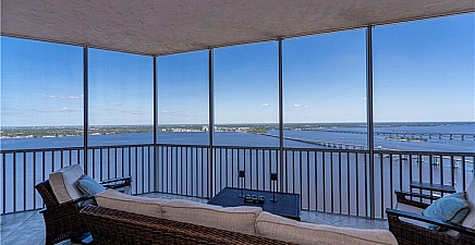 2104 W 1st St 3103, Fort Myers 33901, FL