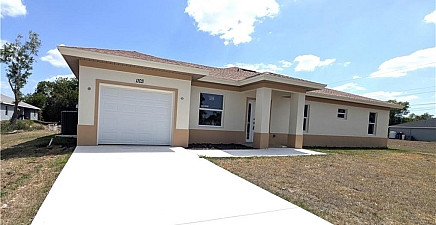 1103 Harold Ave S , Lehigh Acres 33973, FL