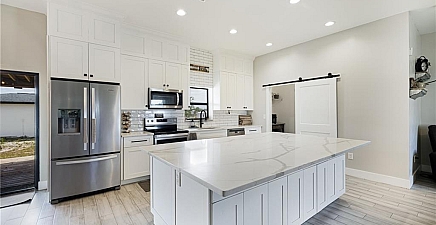 7717 16th Ter , Labelle 33935, FL