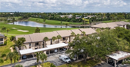 5825 Trailwinds Dr 425, Fort Myers 33907, FL