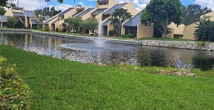 8805 Lateen Ln 105, Fort Myers 33919, FL