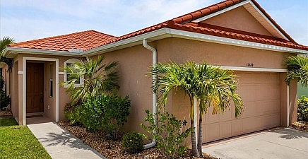 13180 Sw Pembroke Cir , Lake Suzy 34269, FL