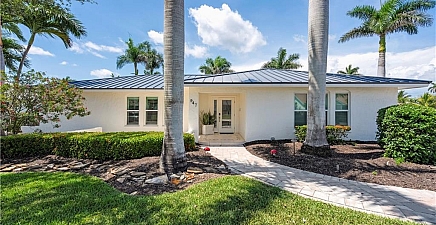 947 S Town And River Dr , Fort Myers 33919, FL