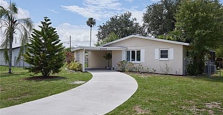 13219 2nd St , Fort Myers 33905, FL