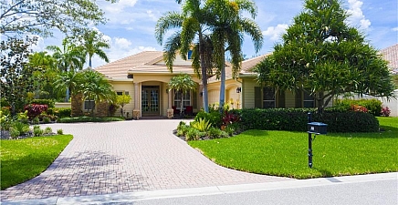 3681 Mossy Oak Dr , Fort Myers 33905, FL